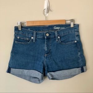 ✨moving sale✨ GAP High-Rise Denim Jeans Shorts